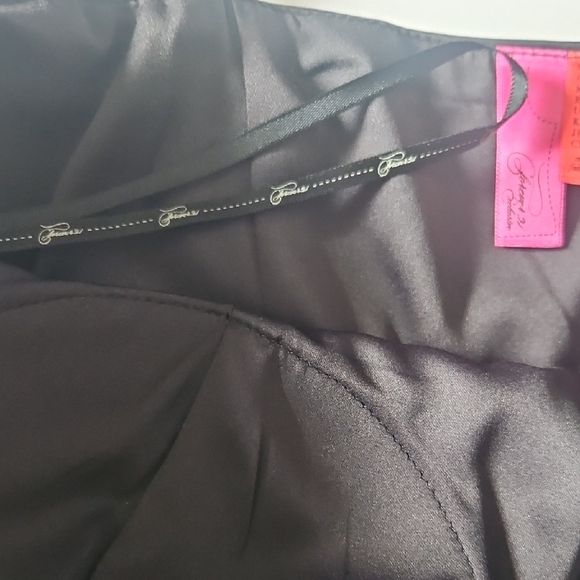 Forever 21 Black Satin Mini Dress - Picture 3 of 11